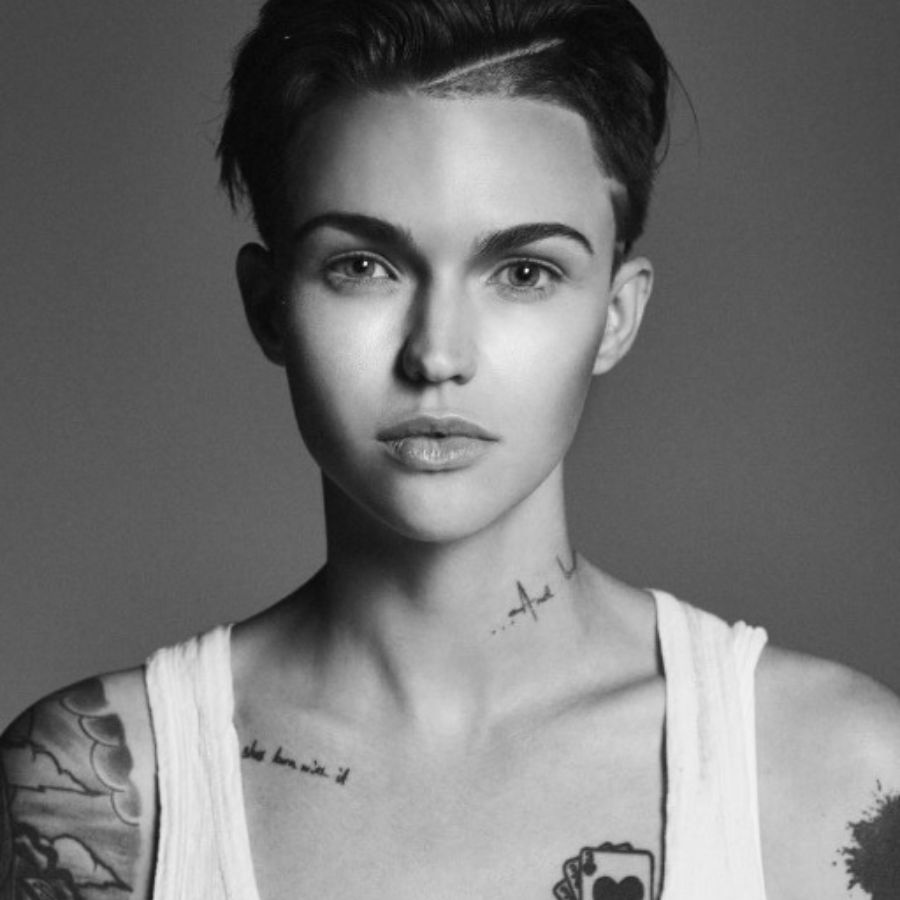 make buzz cut look hot